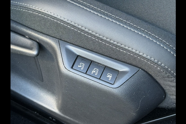 Peugeot 308 SW 1.2 PureTech Blue Lease Allure | Trekhaak | Navigatie | Camera | Apple Carplay/Android auto | stoelmassage + verwarming | dod