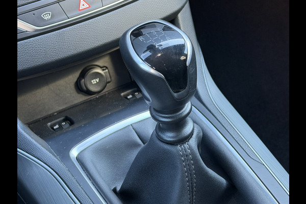 Peugeot 308 SW 1.2 PureTech Blue Lease Allure | Trekhaak | Navigatie | Camera | Apple Carplay/Android auto | stoelmassage + verwarming | dod