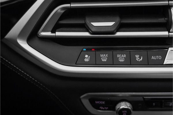 BMW X7 xDrive40i High Ex M-Sport 7P Laser B&W Pano Skylounge Trekhaak Dravit