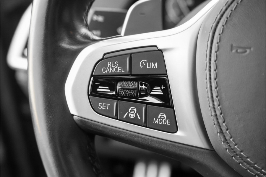 BMW X7 xDrive40i High Ex M-Sport 7P Laser B&W Pano Skylounge Trekhaak Dravit