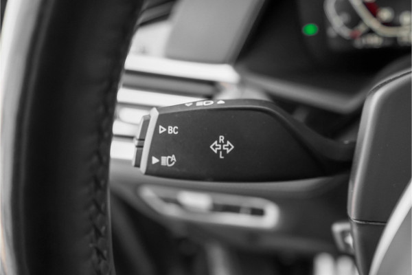 BMW X7 xDrive40i High Ex M-Sport 7P Laser B&W Pano Skylounge Trekhaak Dravit