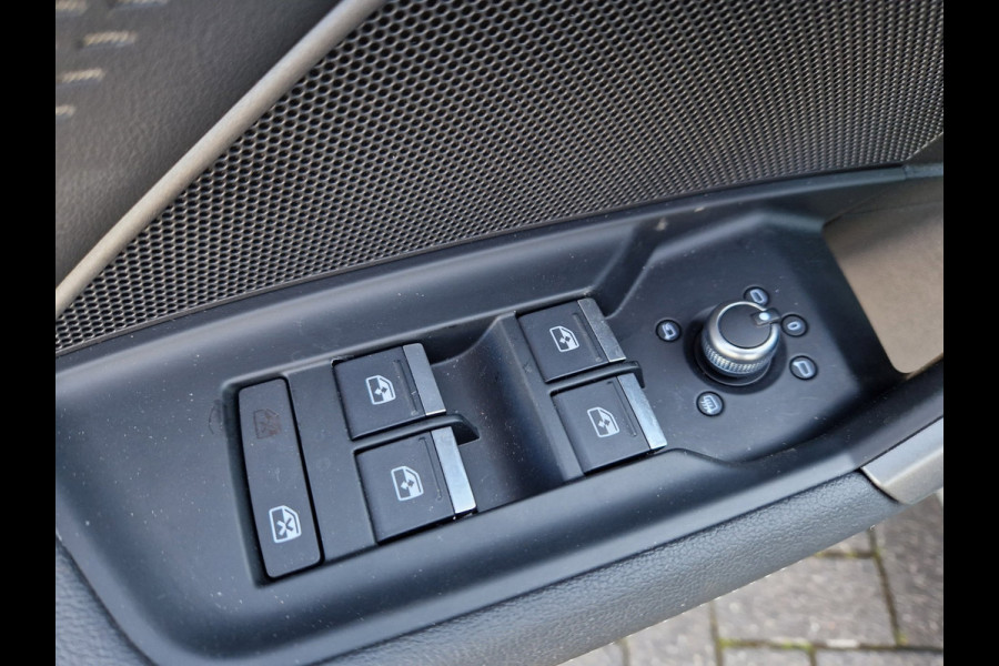 Audi A3 Sportback 35 TFSI S Edition /Pano /Virtual /ACC /Matrix /Sonos