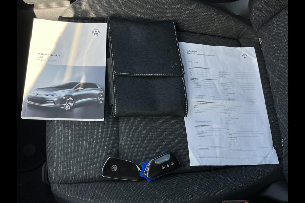 Volkswagen Golf 1.0 eTSI Life Business AUTOMAAT| ADAPTIVE CRUISE CONTROL| STOEL+ STUURVERWARMING| APPLE CARPLAY/ ANDROID AUTO| 18 INCH HOOGLANS ZWARTE VELGEN| BTW| RIJKLAAPRIJS INCL. 12 MND BOVAG GARANTIE