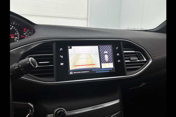 Peugeot 308 SW 1.5 HDi GT-Line *Distributie vv. bij 59.000 km* / Panoramadak / Pdc+Camera / Xenon / Navigatie / 1/2 Leder / Apk 01-2027