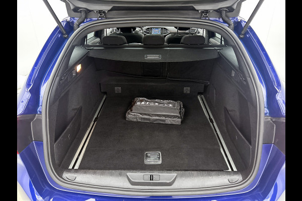 Peugeot 308 SW 1.5 HDi GT-Line *Distributie vv. bij 59.000 km* / Panoramadak / Pdc+Camera / Xenon / Navigatie / 1/2 Leder / Apk 01-2027