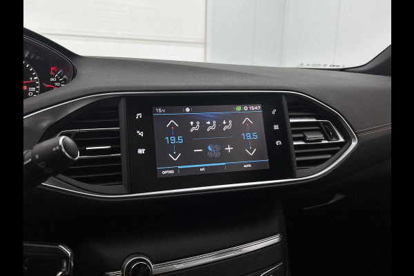 Peugeot 308 SW 1.5 HDi GT-Line *Distributie vv. bij 59.000 km* / Panoramadak / Pdc+Camera / Xenon / Navigatie / 1/2 Leder / Apk 01-2027