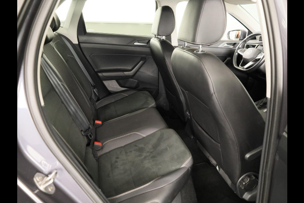 Volkswagen Polo 1.0 TSI Style 95 pk Automaat (DSG) | Navigatie  | Alcantara stoelbekleding | Parkeersensoren| Adaptieve cruise control | Stoelverwarming |