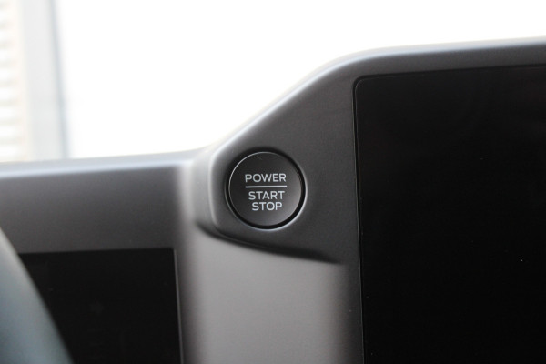 Ford Transit Custom 320 2.0 TDCI L2H1 Trend 136pk - INCLUSIEF BPM - 2x Schuifdeur - LED koplampen - Carplay - Android - Camera - Stoelverwarming - 7
