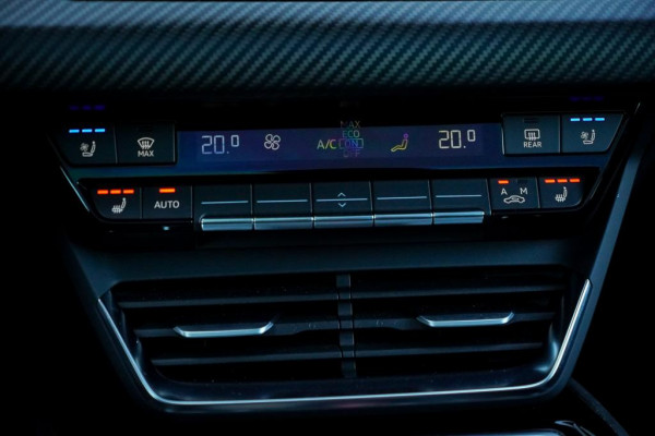 Audi e-tron GT RS 93 kWh 600 PK / 4Wiel Sturing / Massage / Luchtvering / B&O