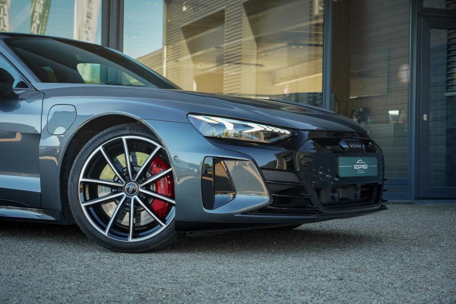 Audi e-tron GT RS 93 kWh 600 PK / 4Wiel Sturing / Massage / Luchtvering / B&O