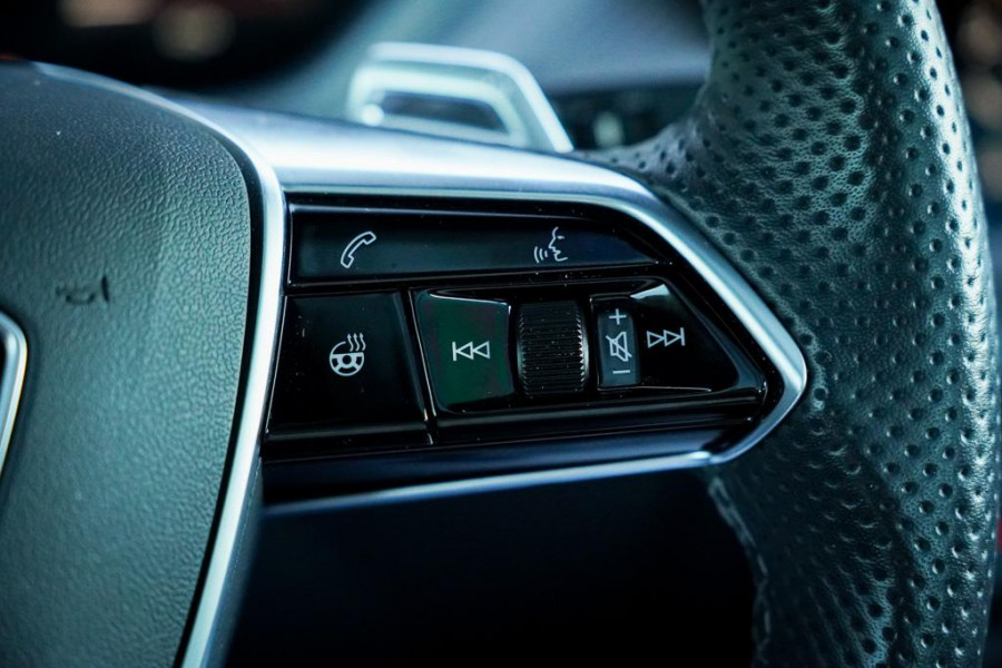 Audi e-tron GT RS 93 kWh 600 PK / 4Wiel Sturing / Massage / Luchtvering / B&O
