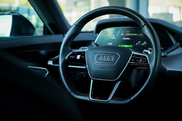 Audi e-tron GT RS 93 kWh 600 PK / 4Wiel Sturing / Massage / Luchtvering / B&O