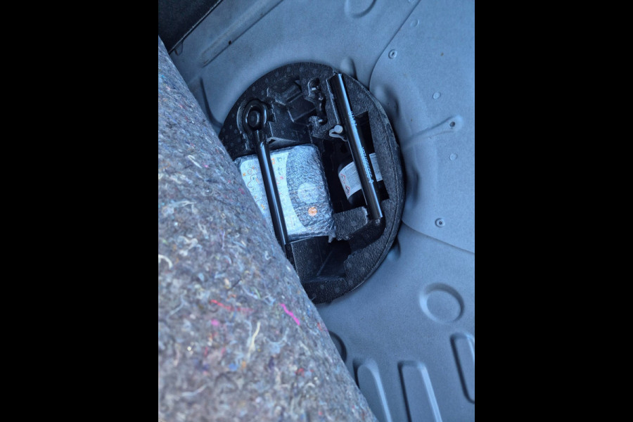 Renault Clio 0.9 TCe Limited Navi, Cruise, NAP