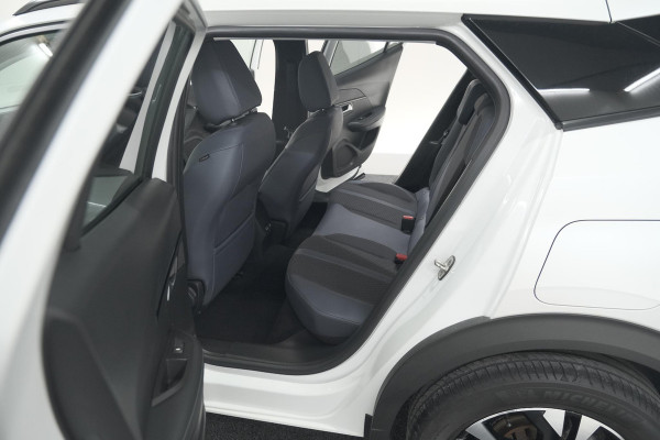 Peugeot 2008 PureTech 130 Allure | Camera | Adaptieve Cruise Control | Stoelverwarming