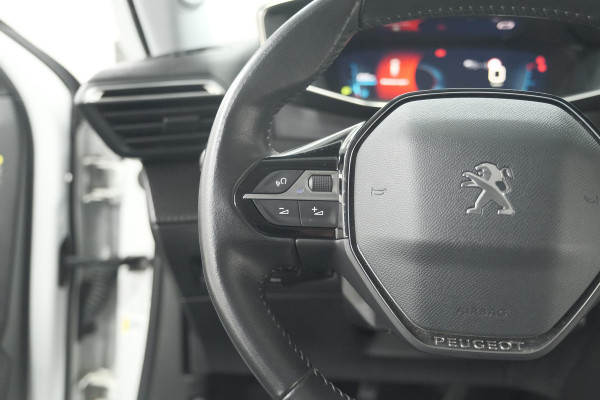 Peugeot 2008 PureTech 130 Allure | Camera | Adaptieve Cruise Control | Stoelverwarming