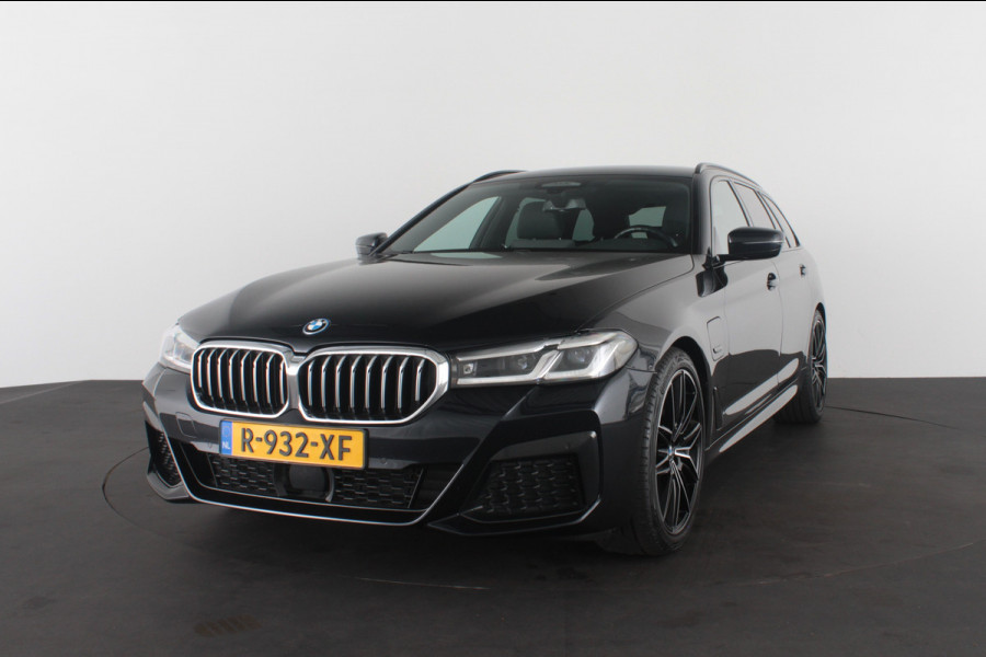 BMW 5 Serie Touring 530e xDrive High Executive M Sport > Shadow-Line/20inch/Driving Assistant Professional