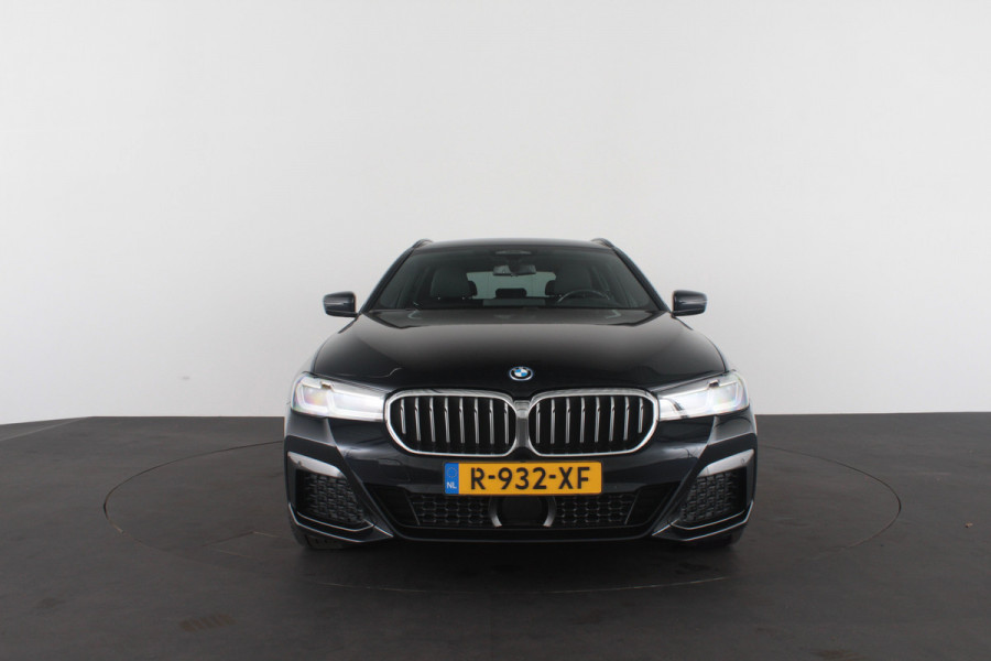 BMW 5 Serie Touring 530e xDrive High Executive M Sport > Shadow-Line/20inch/Driving Assistant Professional