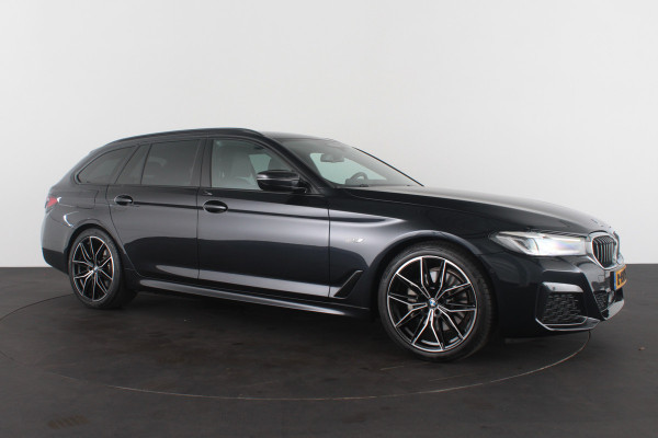 BMW 5 Serie Touring 530e xDrive High Executive M Sport > Shadow-Line/20inch/Driving Assistant Professional