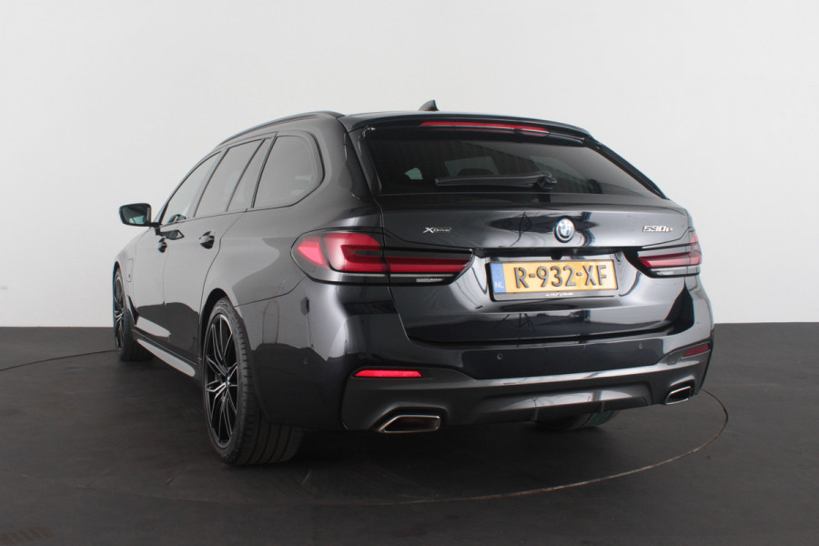 BMW 5 Serie Touring 530e xDrive High Executive M Sport > Shadow-Line/20inch/Driving Assistant Professional