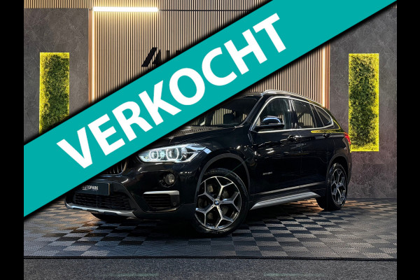 BMW X1 SDrive20i High Executive M-Sport NAP/LED/HuD/SFEERVERLICHTING/CAM/AUTOMAAT
