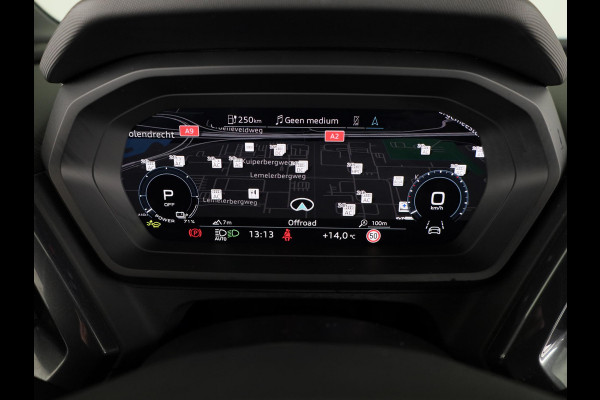 Audi Q4 e-tron 45 quattro S Edition Competition 82 kWh Panoramadak | 360 Camera | Adaptieve cruise control | Sfeerverlichting |