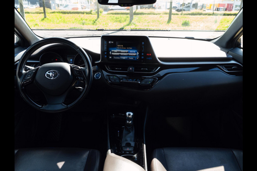 Toyota C-HR 1.8 Hybrid Executive |Camera|Trekhaak|Bruin leder