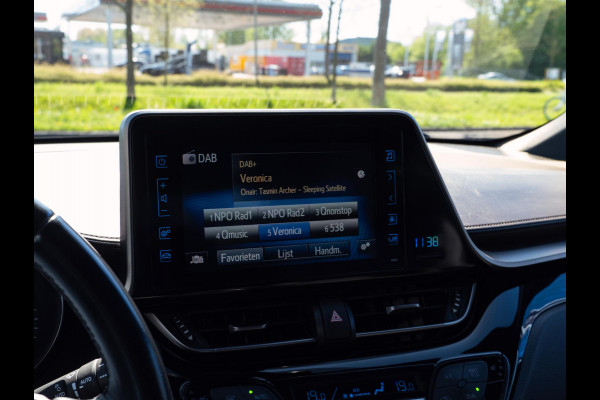 Toyota C-HR 1.8 Hybrid Executive |Camera|Trekhaak|Bruin leder