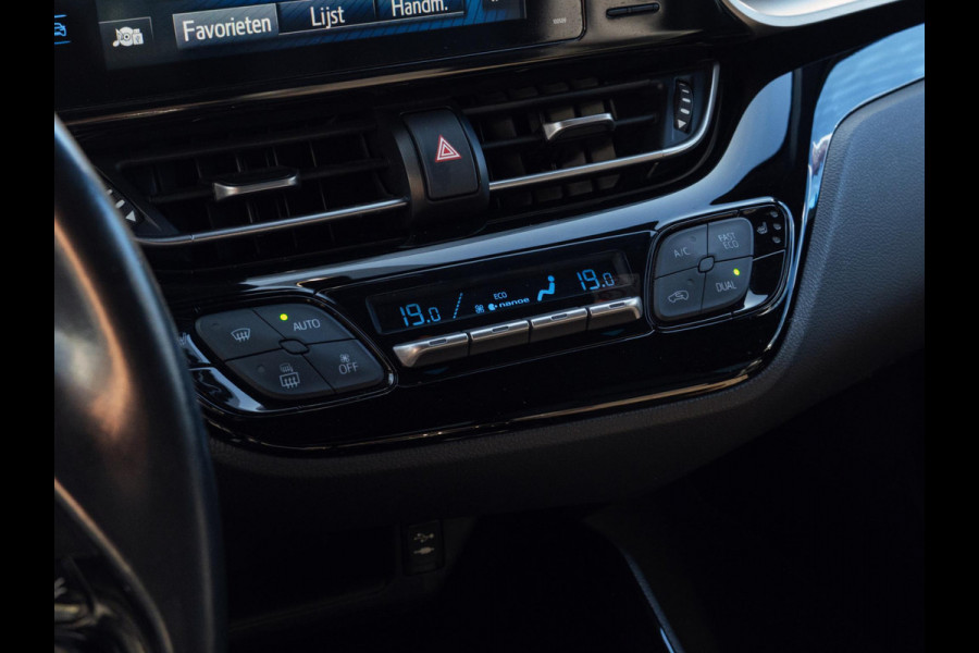 Toyota C-HR 1.8 Hybrid Executive |Camera|Trekhaak|Bruin leder
