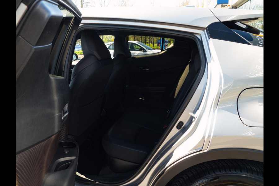 Toyota C-HR 1.8 Hybrid Executive |Camera|Trekhaak|Bruin leder