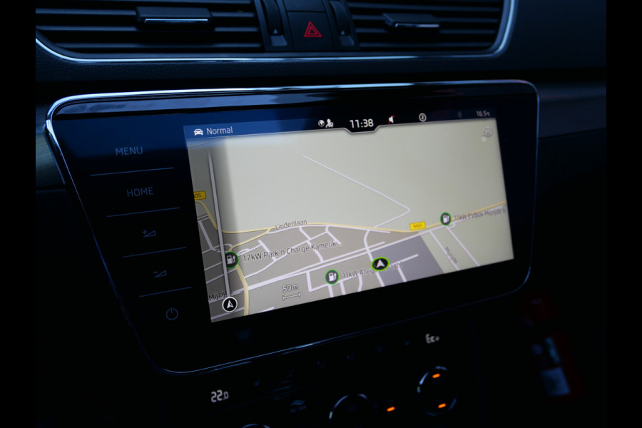 Škoda Superb Combi 1.4 TSI iV STYLE BUSINESS | PANORAMA | LEER | TREKHAAK | PHEV | BTW-AUTO!!