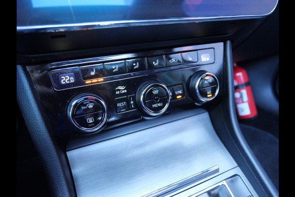 Škoda Superb Combi 1.4 TSI iV STYLE BUSINESS | PANORAMA | LEER | TREKHAAK | PHEV | BTW-AUTO!!