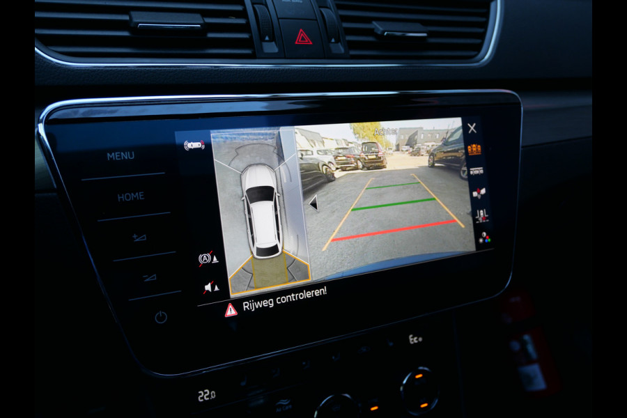 Škoda Superb Combi 1.4 TSI iV STYLE BUSINESS | PANORAMA | LEER | TREKHAAK | PHEV | BTW-AUTO!!