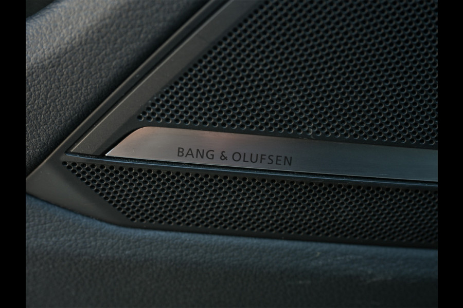 Audi A6 Avant 45 TFSI quattro S edition | B&O Sound | Panoramadak | Privacy glass | Matrix led 360 Camera | Dodehoek detectie