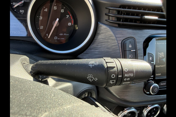 Alfa Romeo Giulietta 1.4 Turbo Sport Super | Leer | Open dak |