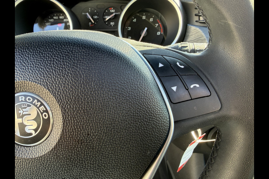Alfa Romeo Giulietta 1.4 Turbo Sport Super | Leer | Open dak |