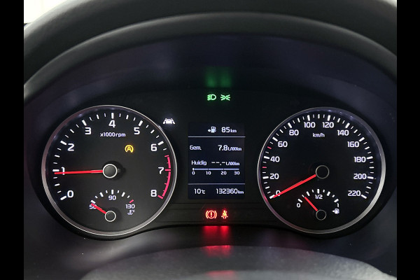 Kia Stonic 1.0 T-GDi DynamicPlusLine (NAVIGATIE, CARPLAY, CAMERA, CLIMA, TREKHAAK, GOED ONDERHOUDEN)