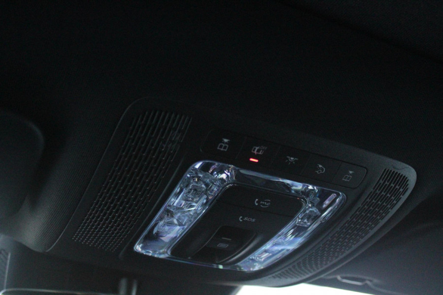 Mercedes-Benz A-Klasse 180 BUSINESS SOLUTION AMG | PANORAMA SCHUIF/KANTEL DAK | SFEER VERLICHTING | ELEKTRISCH VERSTELBARE VOORSTOELEN MET GEHEUGEN FUNCTIE | STOEL VERWARMING OP BEIDE VOORSTOELEN | MULTIBEAM LED KOPLAMPEN | ACHTERUITRIJ CAMERA | APPLE CARPLAY/ANDROID AUTO | NAVIGATIE | KEYLESS GO | CRUISE CONTROL | NIGHT PAKKET | VERKEERSLICHTEN WEERGAVE | 17" LICHTMETALEN VELGEN AMG | HEMELBEKLEDING ZWART | MBUX MULTIMEDIA SYSTEEM | SPORTSTOELEN | PARKEERSENSOREN VOOR + ACHTER |
