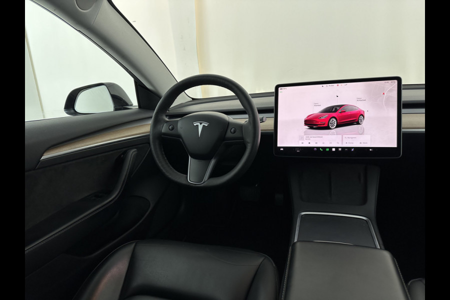 Tesla Model 3 Standard RWD Plus 60 kWh [ 3-Fase ] {SOH-87%} (INCL-BTW) Aut. *PANO | AUTOPILOT | LEATHER | KEYLESS | FULL-LED | MEMORY-PACK | TOPVIEW | DAB | CARPLAY | DIGI-COCKPIT | LANE-ASSIST | COMFORTSEATS | 19"ALU*