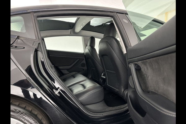 Tesla Model 3 Standard RWD Plus 60 kWh [ 3-Fase ] {SOH-87%} (INCL-BTW) Aut. *PANO | AUTOPILOT | LEATHER | KEYLESS | FULL-LED | MEMORY-PACK | TOPVIEW | DAB | CARPLAY | DIGI-COCKPIT | LANE-ASSIST | COMFORTSEATS | 19"ALU*