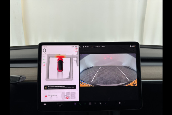 Tesla Model 3 Standard RWD Plus 60 kWh [ 3-Fase ] {SOH-87%} (INCL-BTW) Aut. *PANO | AUTOPILOT | LEATHER | KEYLESS | FULL-LED | MEMORY-PACK | TOPVIEW | DAB | CARPLAY | DIGI-COCKPIT | LANE-ASSIST | COMFORTSEATS | 19"ALU*