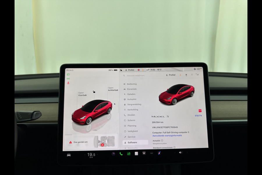 Tesla Model 3 Standard RWD Plus 60 kWh [ 3-Fase ] {SOH-87%} (INCL-BTW) Aut. *PANO | AUTOPILOT | LEATHER | KEYLESS | FULL-LED | MEMORY-PACK | TOPVIEW | DAB | CARPLAY | DIGI-COCKPIT | LANE-ASSIST | COMFORTSEATS | 19"ALU*