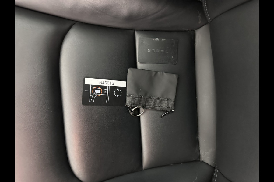 Tesla Model 3 Standard RWD Plus 60 kWh [ 3-Fase ] {SOH-87%} (INCL-BTW) Aut. *PANO | AUTOPILOT | LEATHER | KEYLESS | FULL-LED | MEMORY-PACK | TOPVIEW | DAB | CARPLAY | DIGI-COCKPIT | LANE-ASSIST | COMFORTSEATS | 19"ALU*