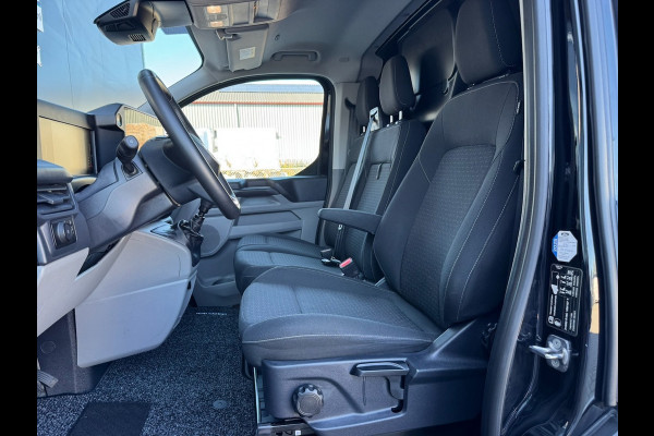 Ford Transit Custom 320 2.0 TDCI L2H1 Trend 136pk | Navi | Carplay | Camera | ACC | Betonplex | Winterpack | BLIS | GARANTIE 2028