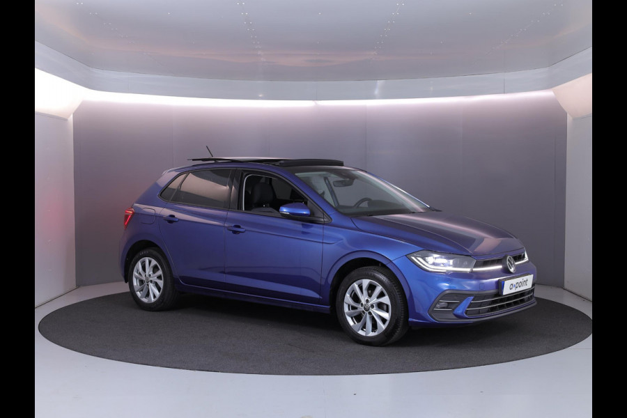 Volkswagen Polo 1.0 TSI Style 95 pk | Navigatie via App | Panoramadak | Parkeersensoren | Matrix LED koplampen | Adaptieve cruise control |