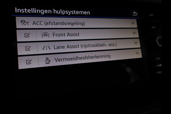 Volkswagen Polo 1.0 TSI Style 95 pk | Navigatie via App | Panoramadak | Parkeersensoren | Matrix LED koplampen | Adaptieve cruise control |
