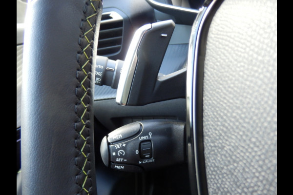Peugeot 208 1.2 Hybide 145 GT-line I Automaat I