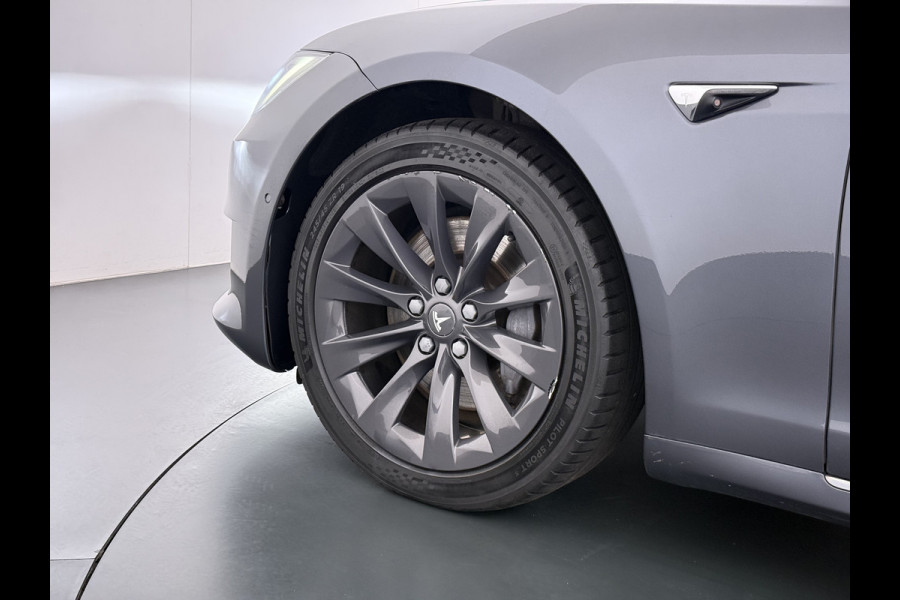 Tesla Model S 75D 476pk 4x4 Leer Pano-Dak AutoPilot Exhanced Intelligente Luchtvering Carbon-afw. El.Stoelen/Geheugen Navi Pdc-A+Voor pakket E 19" 1e eigenaar Orgineel Nederlandse auto, prijs incl BTW 98K nieuw !