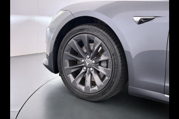 Tesla Model S 75D 476pk 4x4 Leer Pano-Dak AutoPilot Exhanced Intelligente Luchtvering Carbon-afw. El.Stoelen/Geheugen Navi Pdc-A+Voor pakket E 19" 1e eigenaar Orgineel Nederlandse auto, prijs incl BTW 98K nieuw !