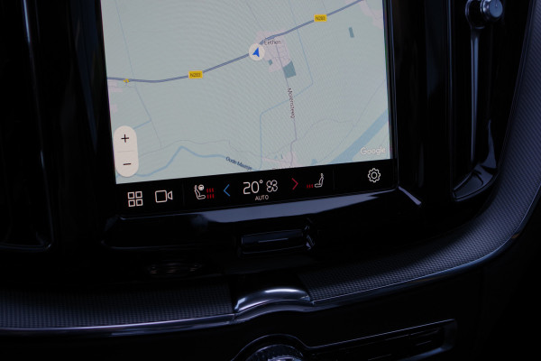 Volvo XC60 2.0 T8 Plug-in-hybrid AWD 456 PK Polestar Engineered, Panoramadak, Trekhaak, B&W Sound, Memory, 360 Camera