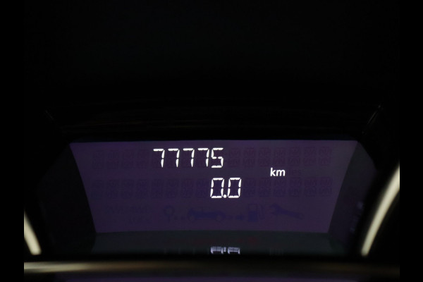 Renault Clio Estate TCe Intens 90pk Camera | Cruise | Navi | Parkeersens. v+a